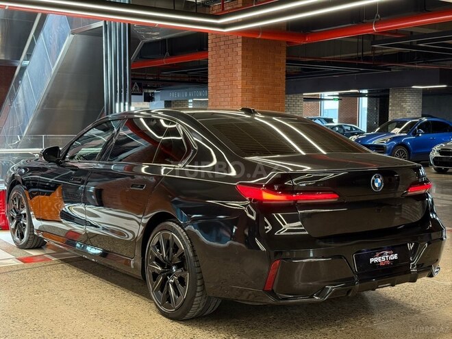 BMW i7 2023, 40,000 km - 0.0 л - Bakı