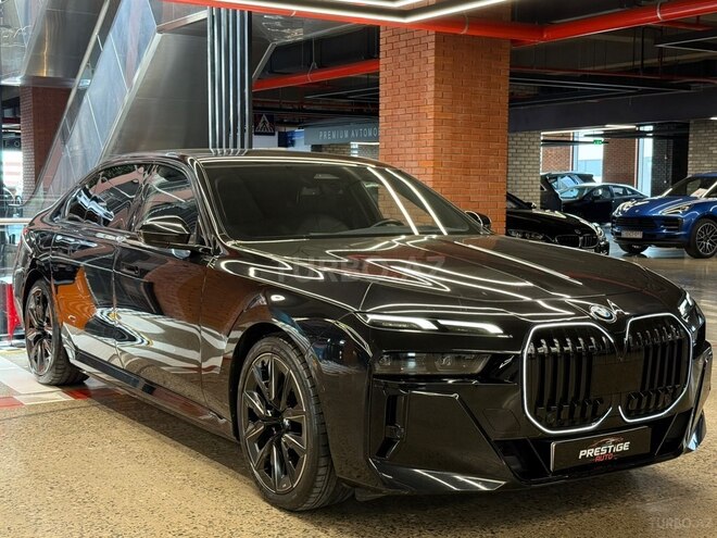 BMW i7 2023, 40,000 km - 0.0 л - Bakı