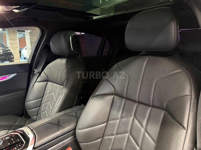 BMW i7 2023, 40,000 km - 0.0 л - Bakı