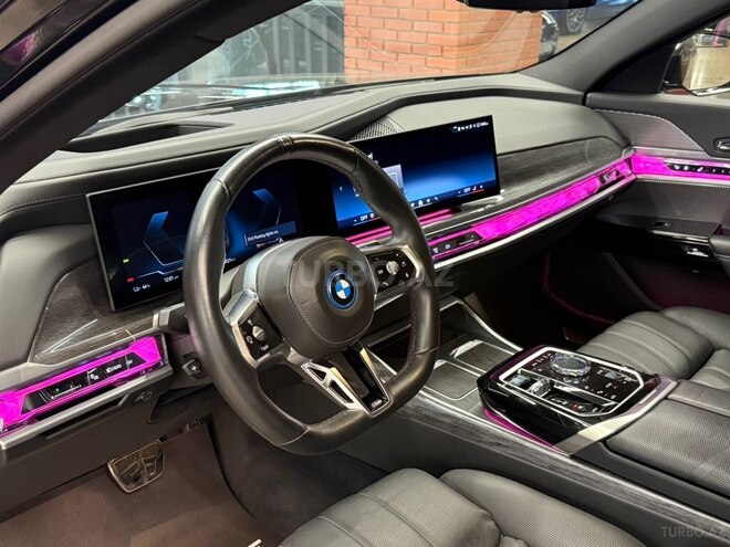 BMW i7 2023, 40,000 km - 0.0 л - Bakı