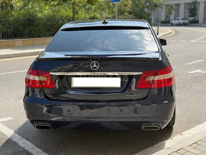 Mercedes E 220 2011, 358,000 km - 2.1 l - Bakı