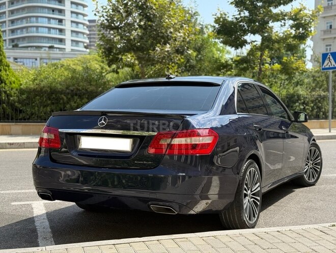 Mercedes E 220 2011, 358,000 km - 2.1 l - Bakı