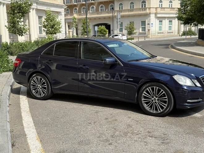 Mercedes E 220 2011, 358,000 km - 2.1 l - Bakı
