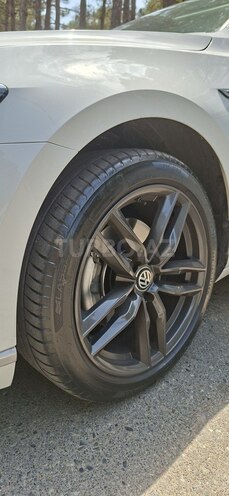 Volkswagen Passat 2017, 220,000 km - 1.8 л - Bakı