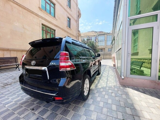 Toyota Land Cruiser Prado 2010, 192,000 km - 2.7 л - Bakı