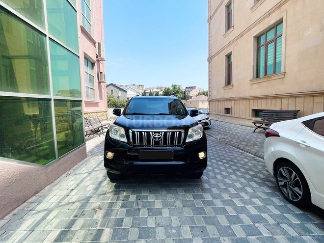 Toyota Land Cruiser Prado 2010, 192,000 km - 2.7 л - Bakı