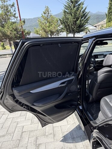 BMW X5 2017, 238,000 km - 2.0 л - Zaqatala