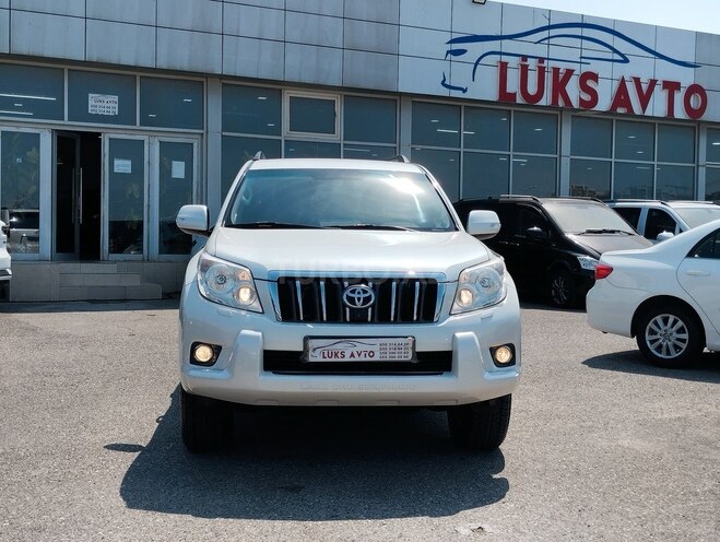 Toyota Land Cruiser Prado 2012, 175,500 km - 2.7 л - Bakı