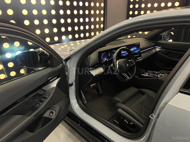 BMW 530e 2024, 27,000 km - 2.0 l - Bakı