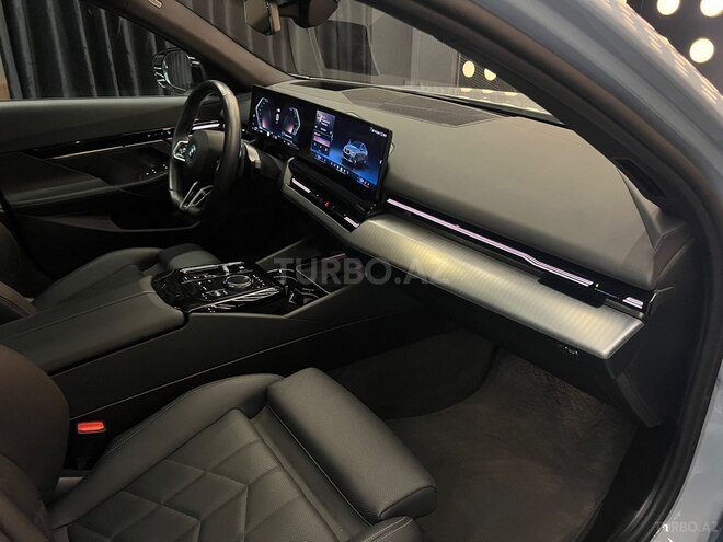 BMW 530e 2024, 27,000 km - 2.0 l - Bakı