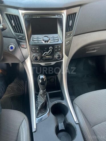 Hyundai Sonata 2011, 135,000 km - 2.0 l - Gəncə