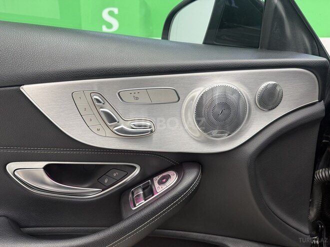 Mercedes C 300 2019, 124,800 km - 2.0 l - Bakı