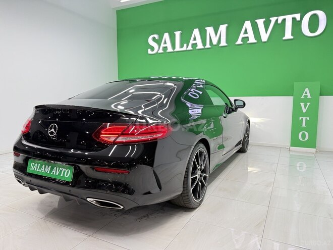 Mercedes C 300 2019, 124,800 km - 2.0 l - Bakı