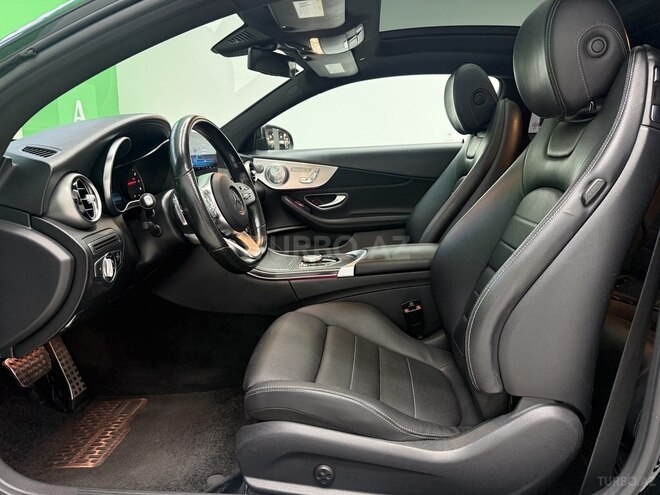 Mercedes C 300 2019, 124,800 km - 2.0 l - Bakı