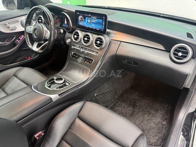 Mercedes C 300 2019, 124,800 km - 2.0 l - Bakı