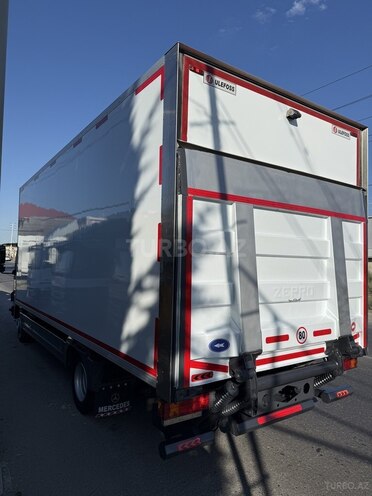 Mercedes Atego 818 2007, 345,000 km - 4.3 l - Bakı
