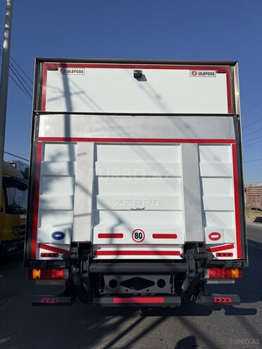 Mercedes Atego 818 2007, 345,000 km - 4.3 l - Bakı