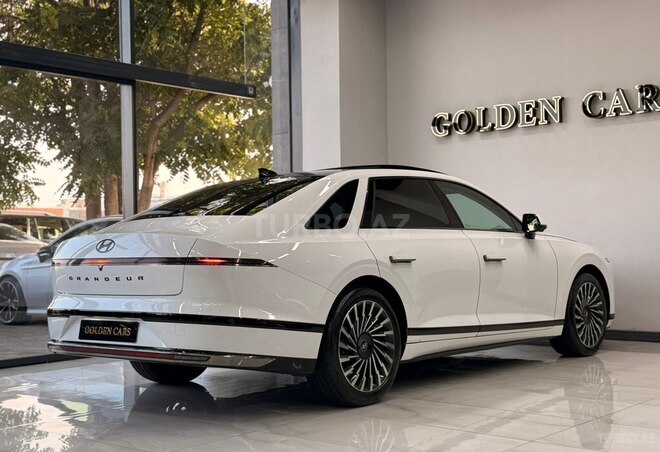 Hyundai Grandeur 2025, 16,000 km - 1.6 л - Bakı