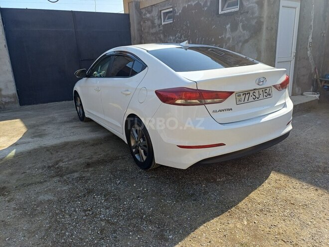 Hyundai Elantra 2017, 295,000 km - 2.0 l - Bakı