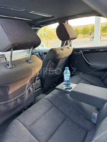 Mercedes C 280 2001, 271,377 km - 2.8 l - Bakı