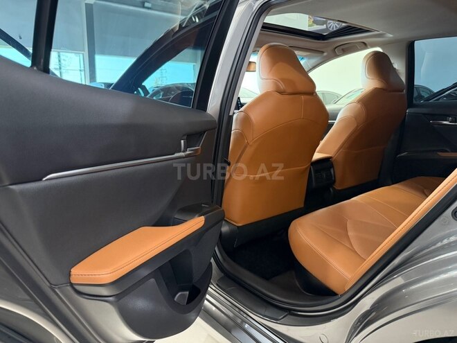 Toyota Camry 2023, 74,000 km - 2.5 l - Bakı