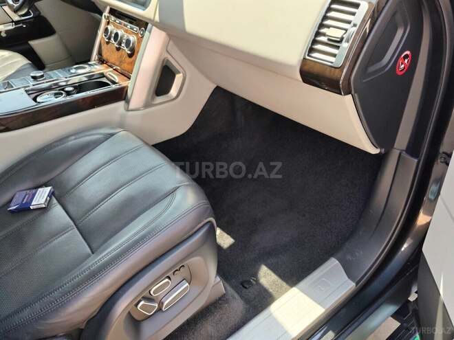 Land Rover Range Rover 2015, 284,000 km - 3.0 l - Bakı