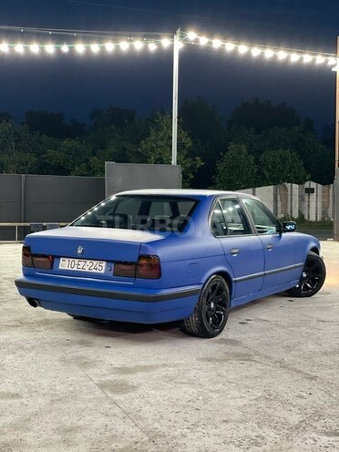 BMW 525 1988, 555,500 km - 2.5 l - Balakən