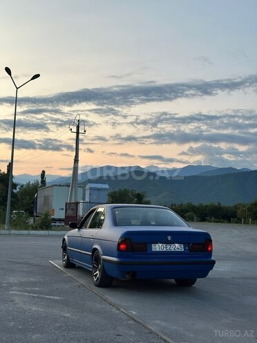 BMW 525 1988, 555,500 km - 2.5 l - Balakən
