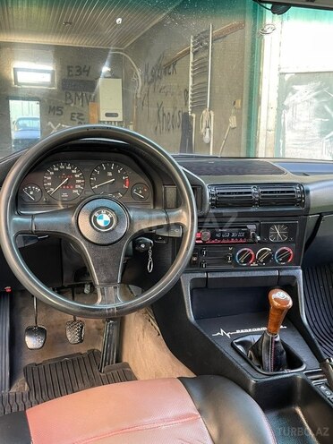 BMW 525 1988, 555,500 km - 2.5 l - Balakən