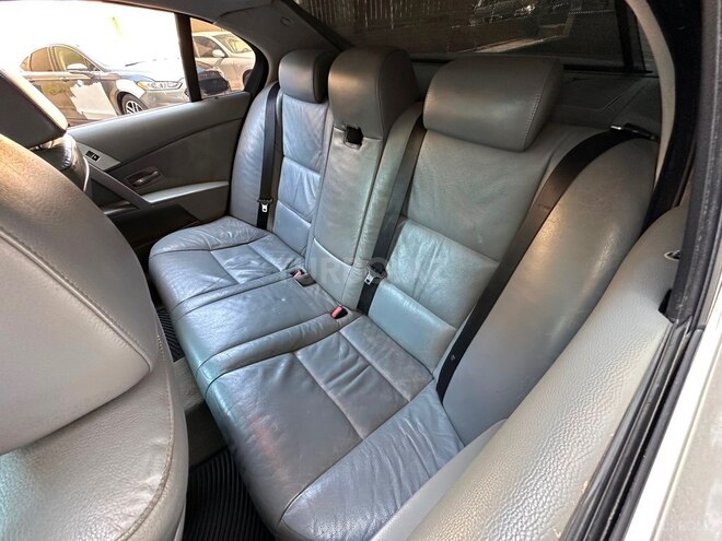 BMW 525 2004, 277,000 km - 2.5 l - Bakı