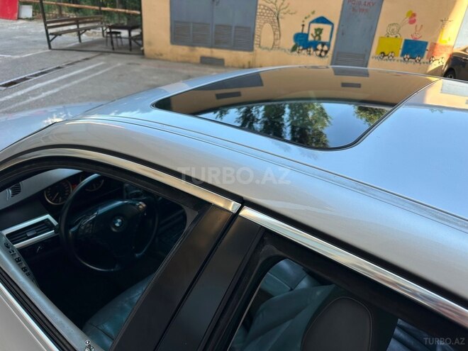 BMW 525 2004, 277,000 km - 2.5 l - Bakı