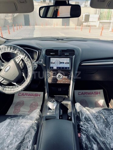 Ford Fusion (North America) 2019, 165,762 km - 2.0 л - Bakı