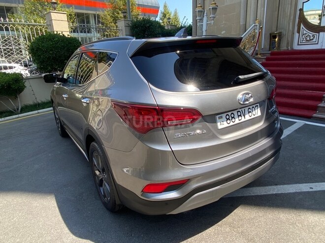 Hyundai Santa Fe 2017, 105,670 km - 2.0 l - Bakı