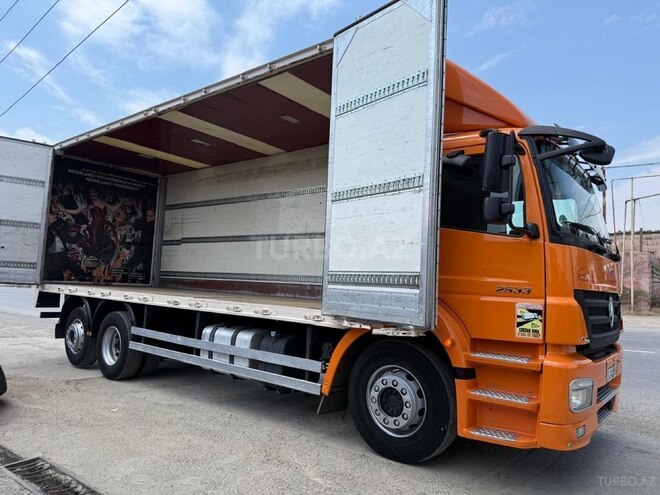 Mercedes Axor 2533 2009, 437,524 km - 7.2 l - Bakı