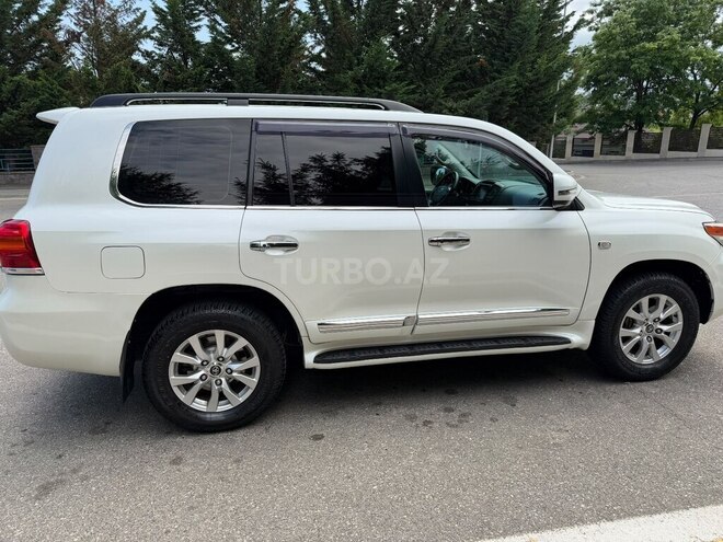 Toyota Land Cruiser 2011, 220,000 km - 4.7 л - Bakı