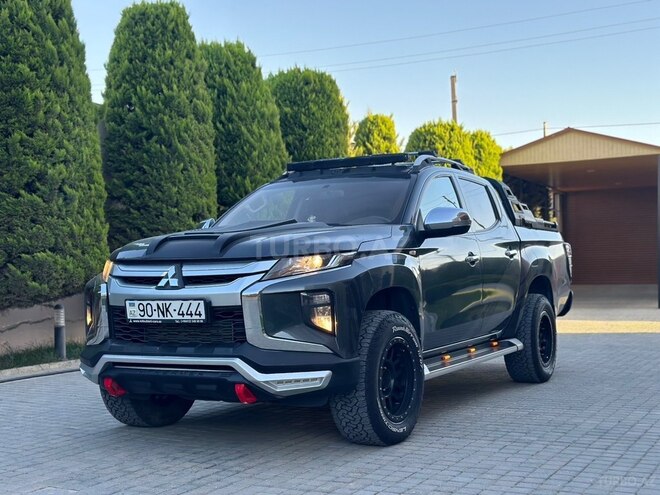 Mitsubishi L200 2020, 279,000 km - 2.4 l - Bakı