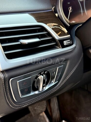 BMW 740 2016, 120,000 km - 3.0 l - Naxçıvan