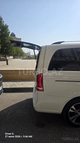 Mercedes V 220 2016, 400,000 km - 2.1 l - Bakı