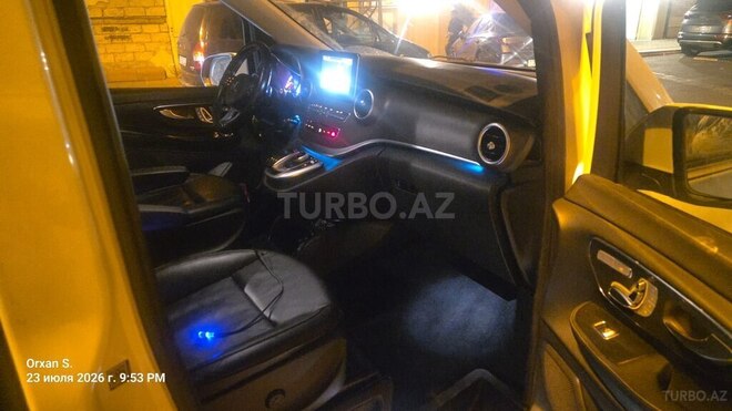 Mercedes V 220 2016, 400,000 km - 2.1 l - Bakı