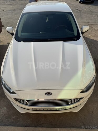 Ford Fusion (North America) 2017, 186,000 km - 2.0 л - Bakı
