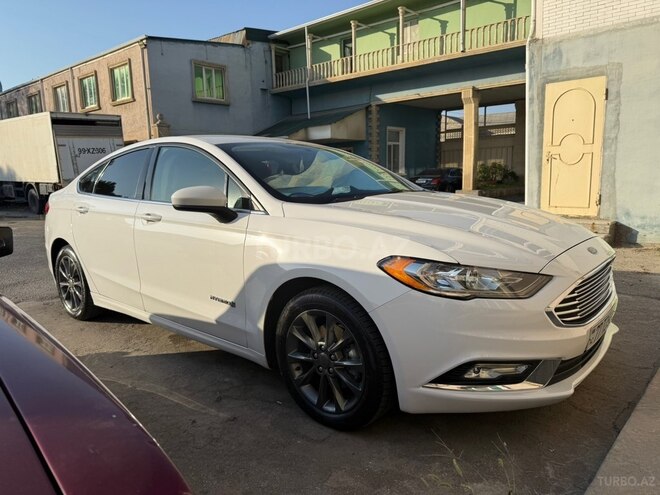 Ford Fusion (North America) 2017, 186,000 km - 2.0 л - Bakı