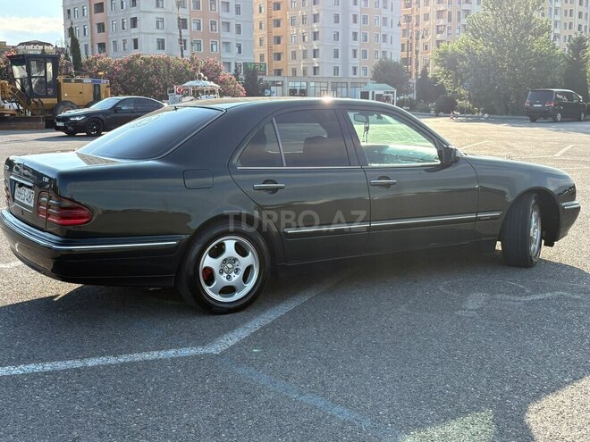 Mercedes E 270 2000, 454,300 km - 2.7 л - Bakı