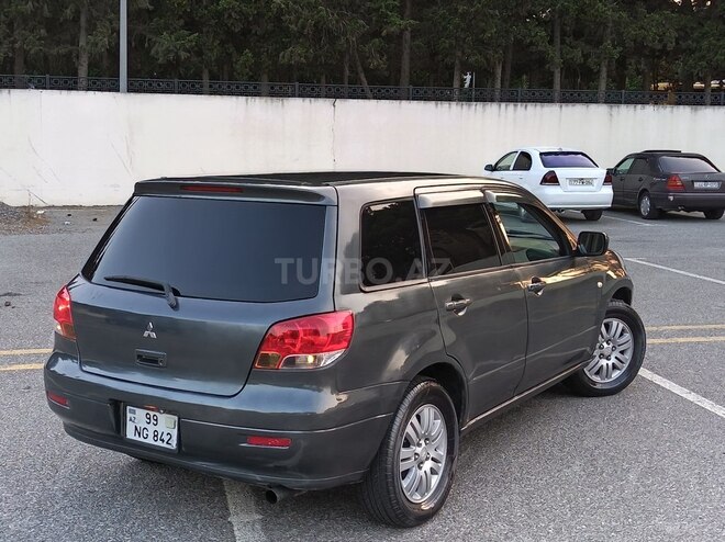 Mitsubishi Airtrek 2002, 257,834 km - 2.0 l - Sumqayıt