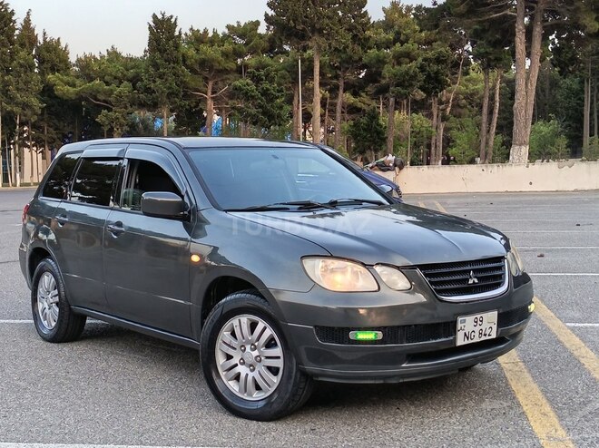 Mitsubishi Airtrek 2002, 257,834 km - 2.0 l - Sumqayıt