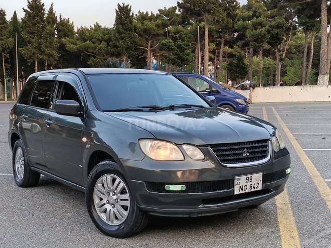 Mitsubishi Airtrek 2002, 257,834 km - 2.0 l - Sumqayıt