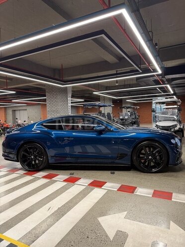 Bentley Continental GT 2023, 8,000 km - 4.0 l - Bakı