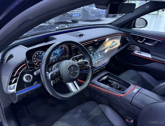 Mercedes E 300 e 2024, 28,100 km - 2.0 l - Bakı