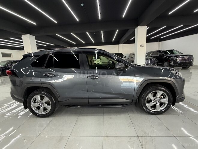 Toyota RAV4 2019, 138,000 km - 2.0 l - Bakı