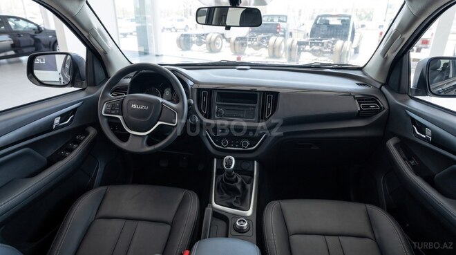 Isuzu  2026, 0 km - 2.5 l - Bakı