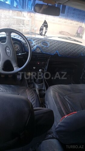 LADA (VAZ) 2106 1985, 400,000 km - 1.5 l - Neftçala